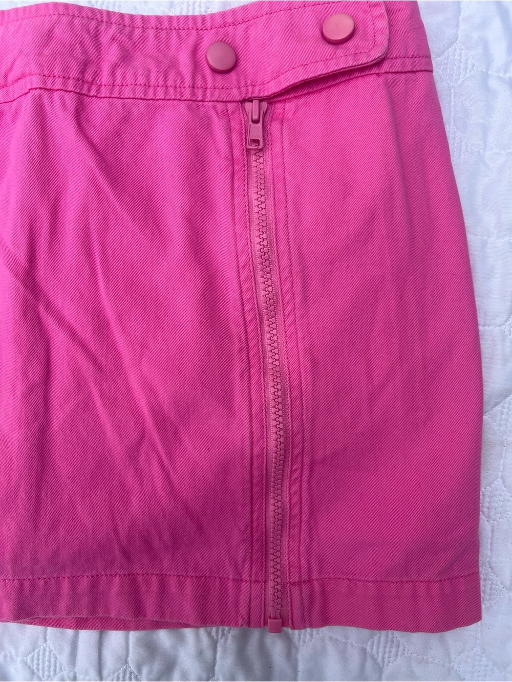 Vintage Xhilaration low rise hot pink mini skirt / skort - size 15 - like new - Picture 2 of 5